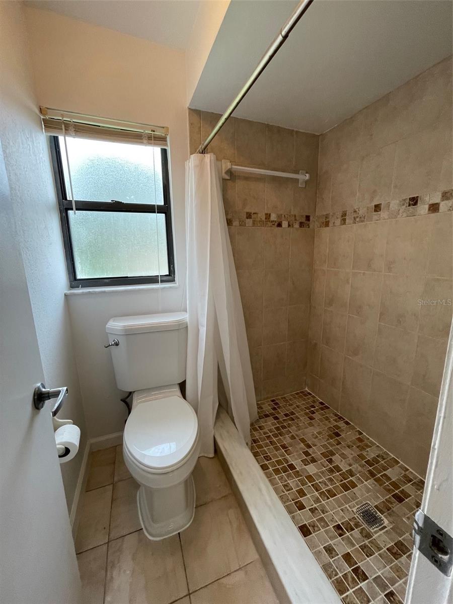 Image 9 of 14 For 7531 Sugar Bend Drive 7531