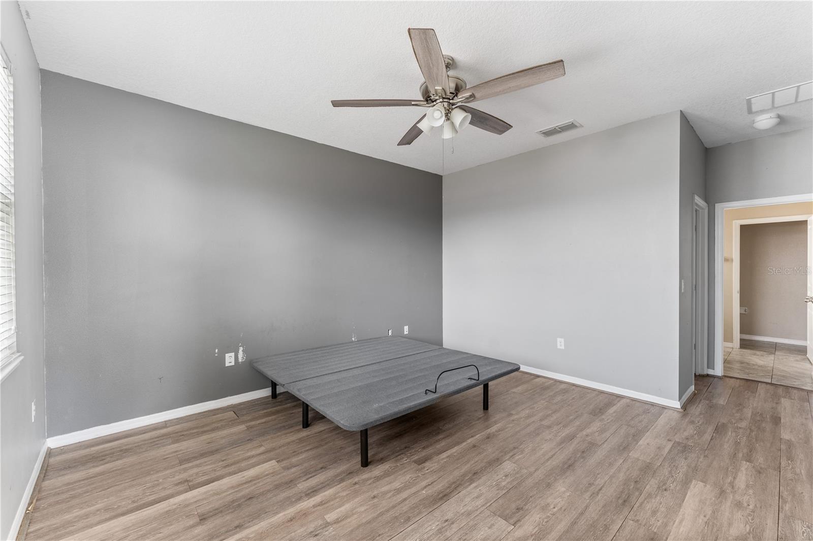 Image 18 of 30 For 9195 Chandler Drive