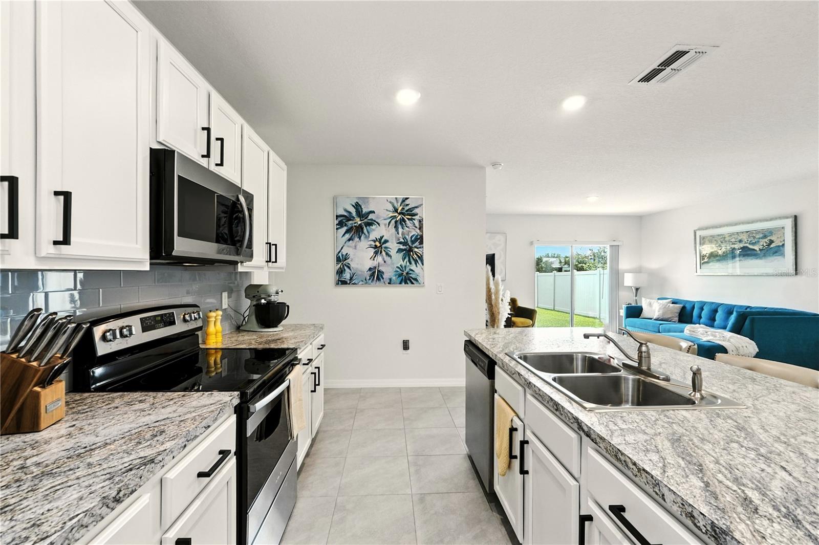 Image 11 of 47 For 117 Eagleview Loop