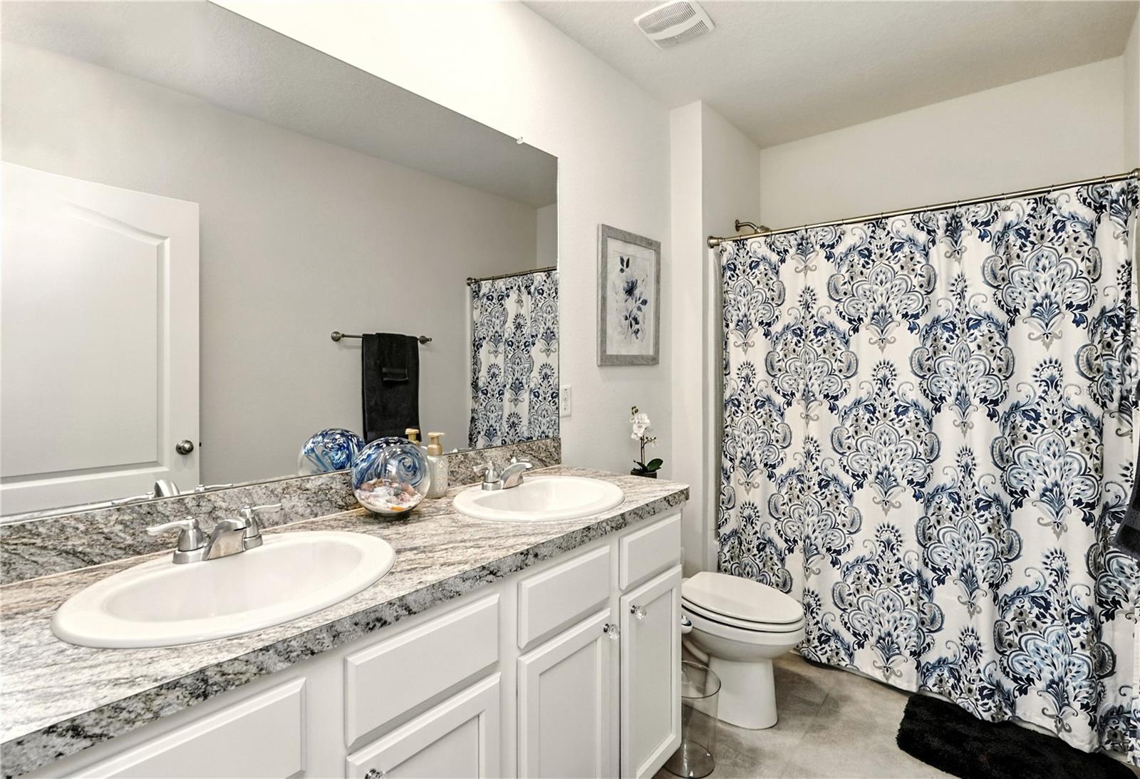 Image 33 of 47 For 117 Eagleview Loop