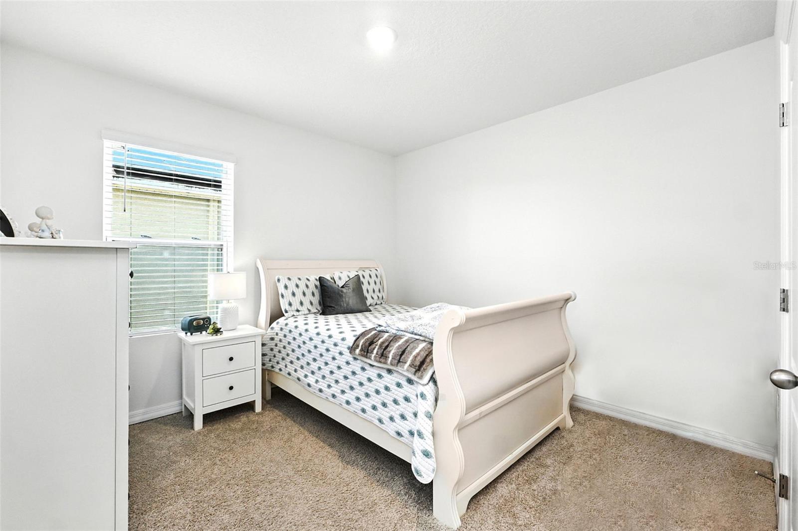 Image 35 of 47 For 117 Eagleview Loop