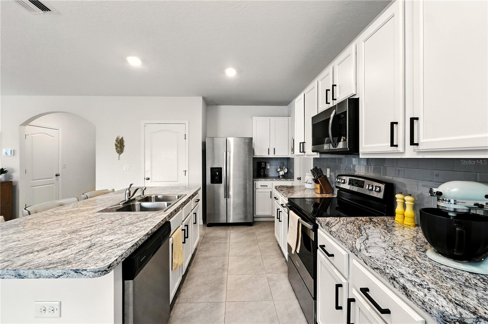 Image 8 of 47 For 117 Eagleview Loop