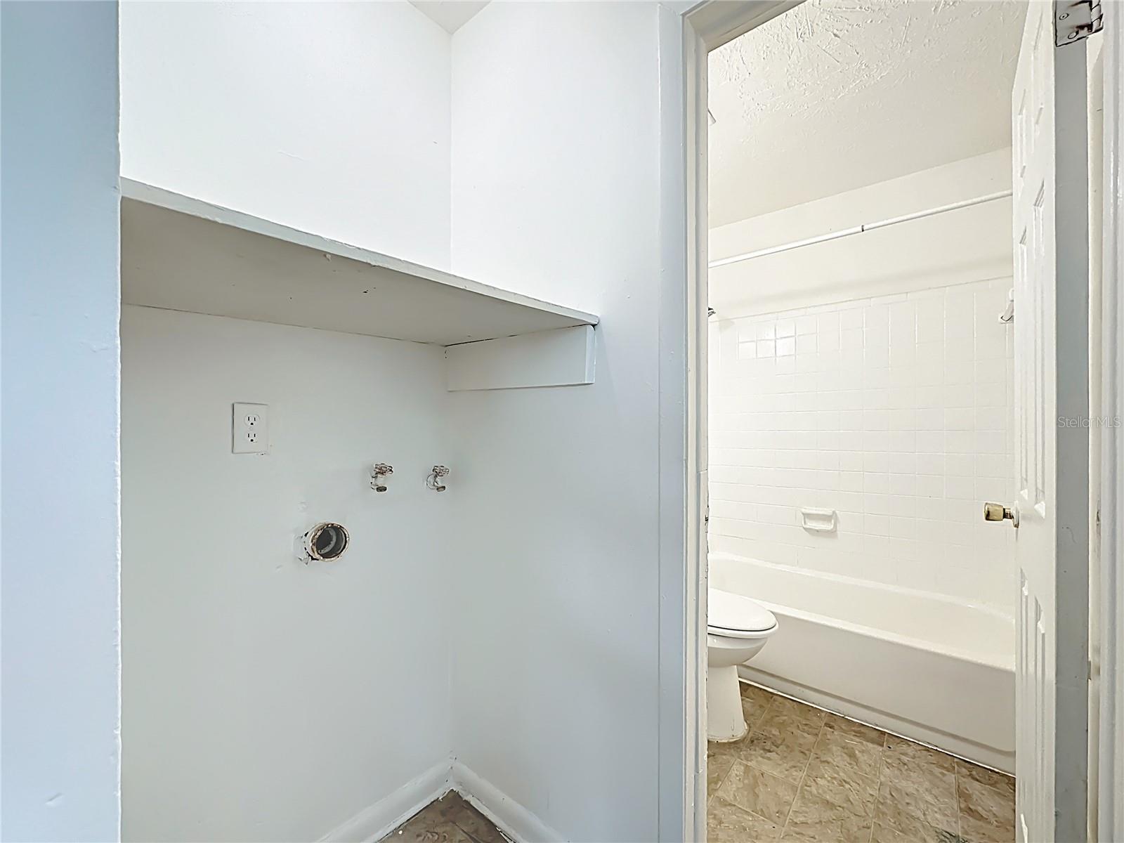 Image 15 of 22 For 4509 Ken Knight Drive N