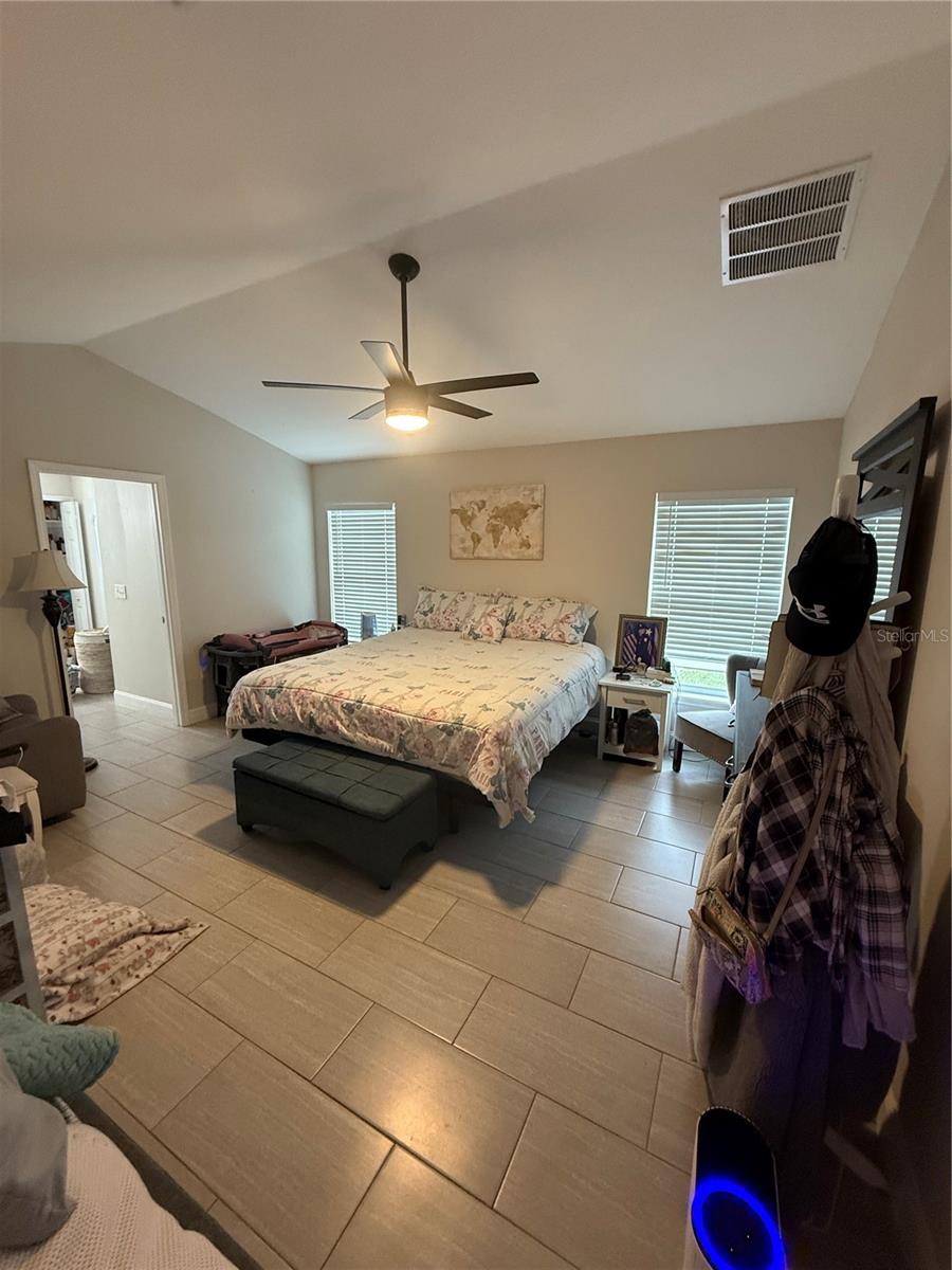 Image 3 of 8 For 2957 Slater Drive