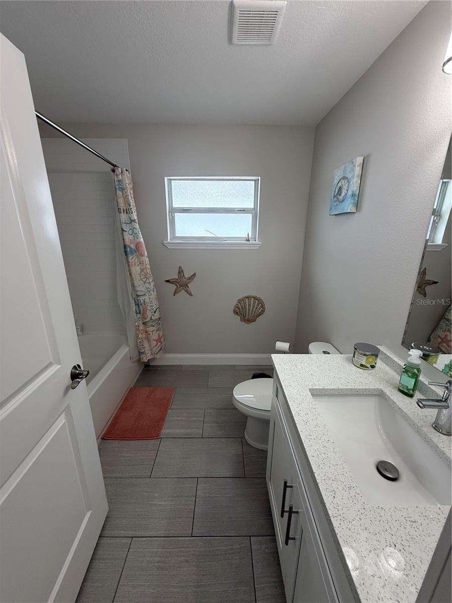 Image 7 of 8 For 2957 Slater Drive