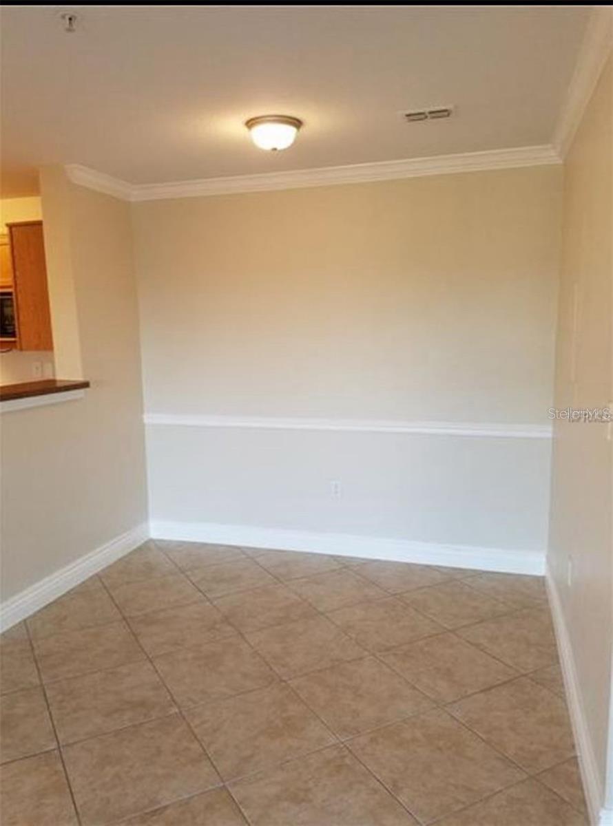 Image 4 of 12 For 3700 Castle Pines Lane 4032