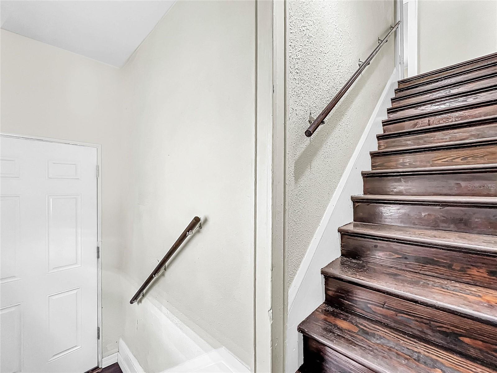 Image 17 of 18 For 731 Avenue A Sw