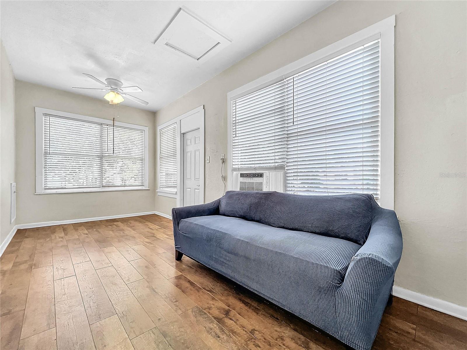 Image 18 of 18 For 731 Avenue A Sw