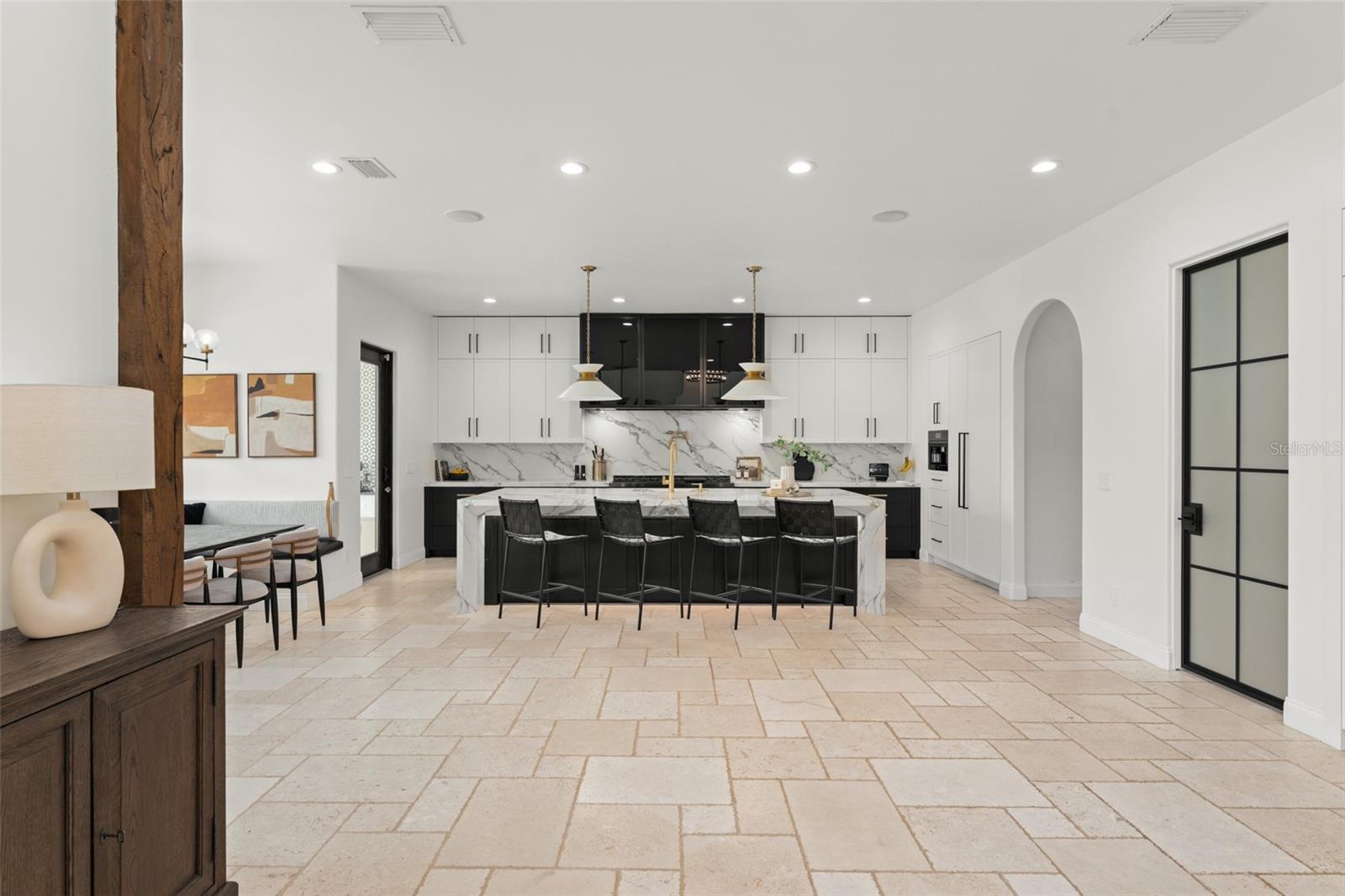 Image 16 of 82 For 10339 Hart Branch Circle