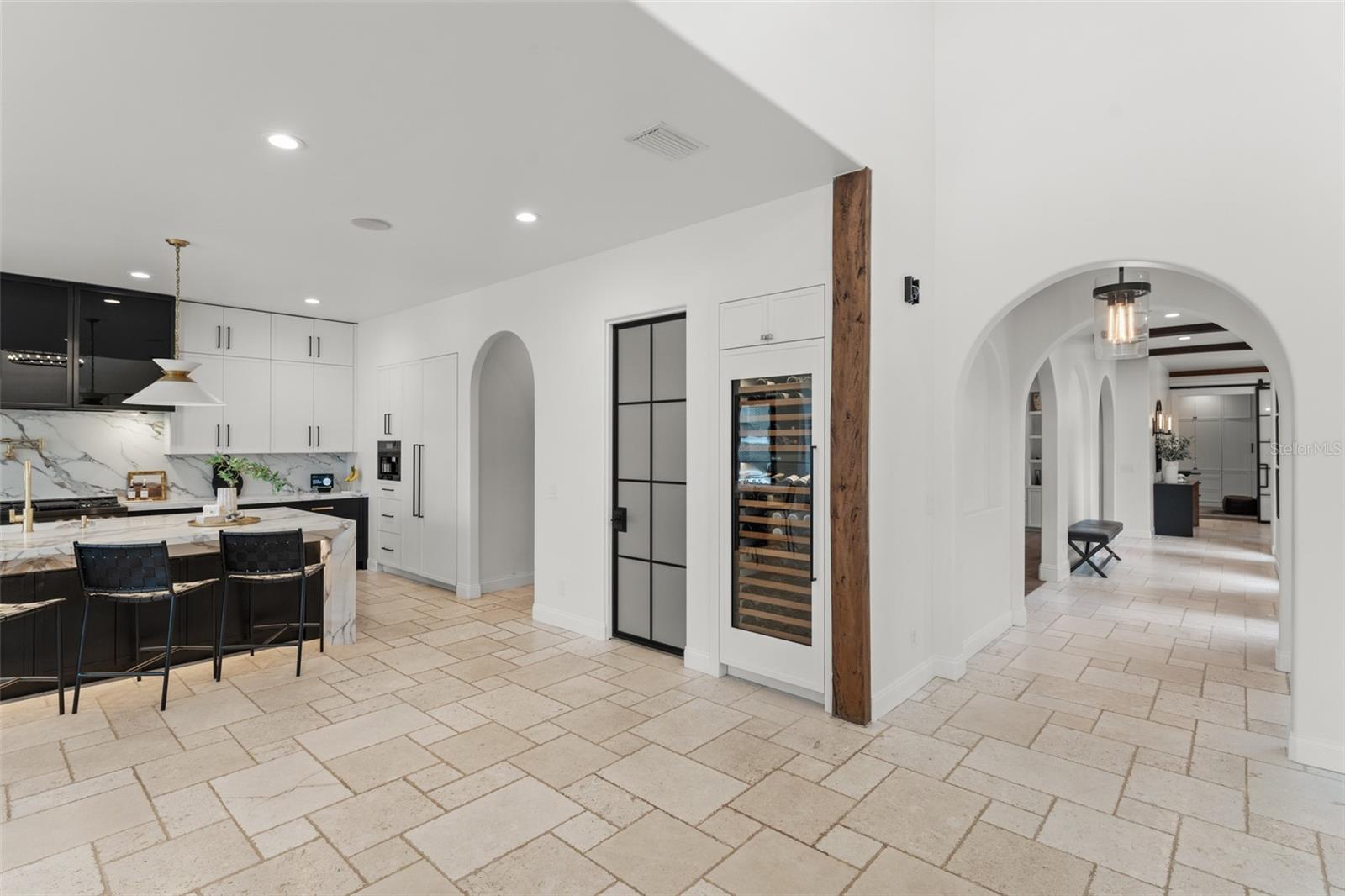Image 18 of 82 For 10339 Hart Branch Circle