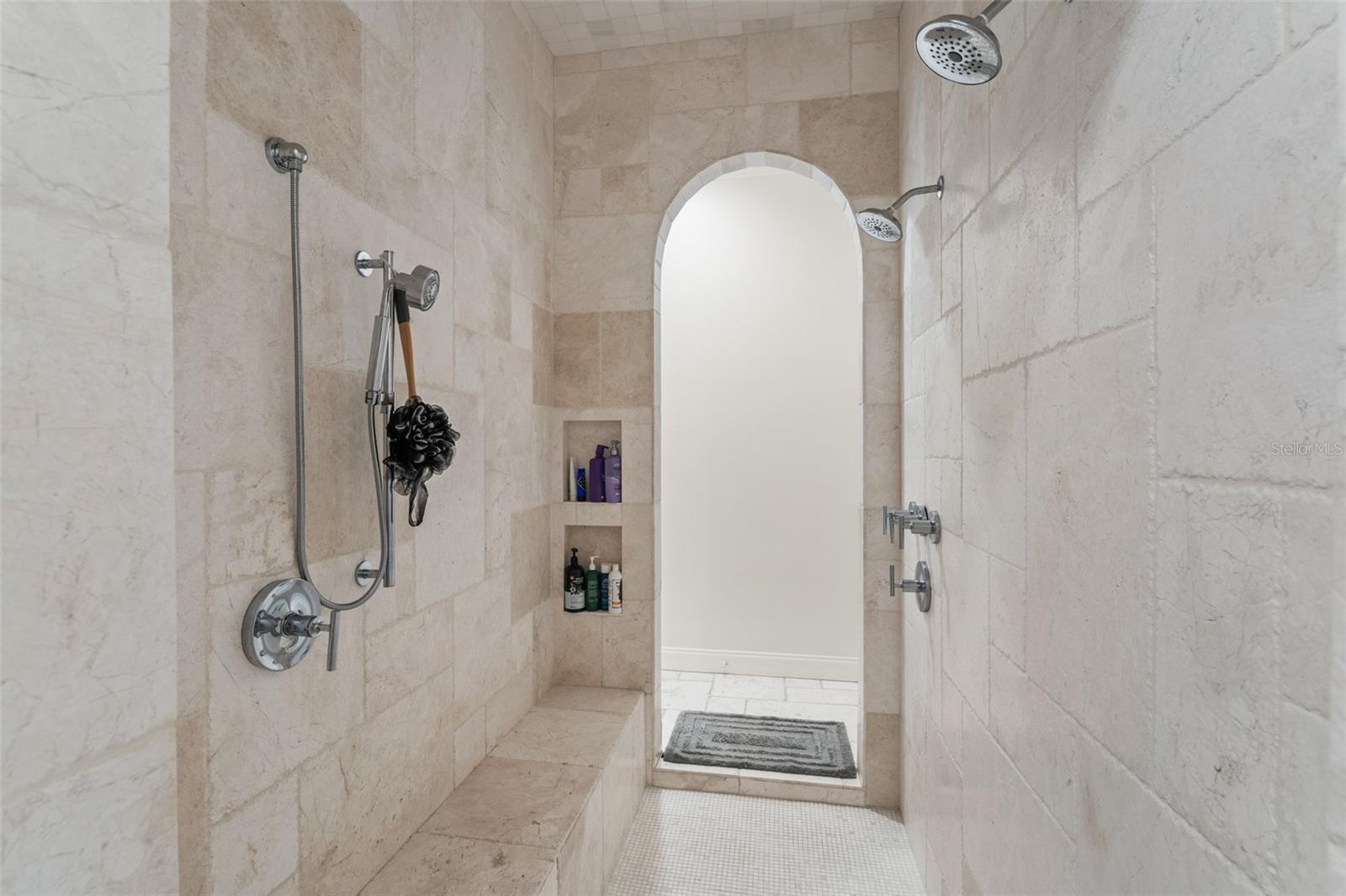 Image 41 of 82 For 10339 Hart Branch Circle