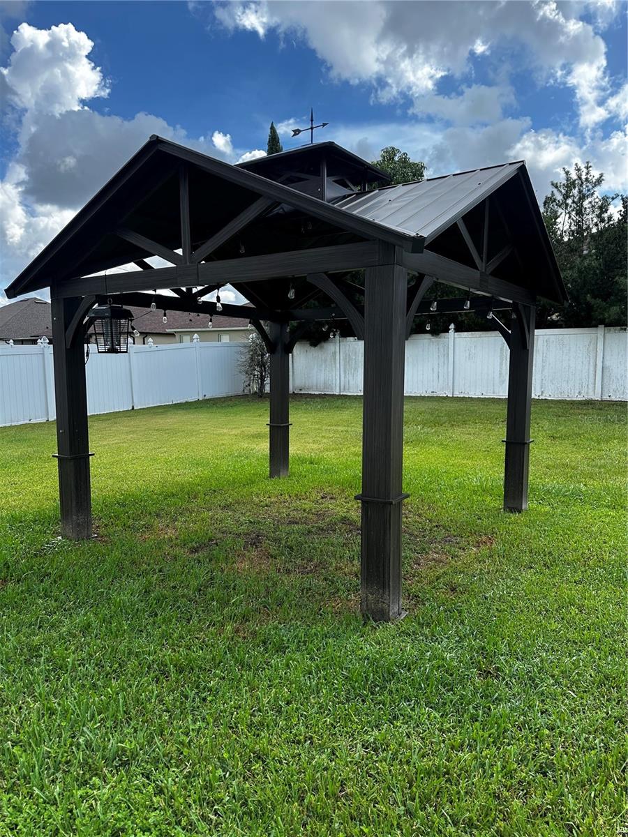 Image 18 of 22 For 545 First Cape Coral Drive