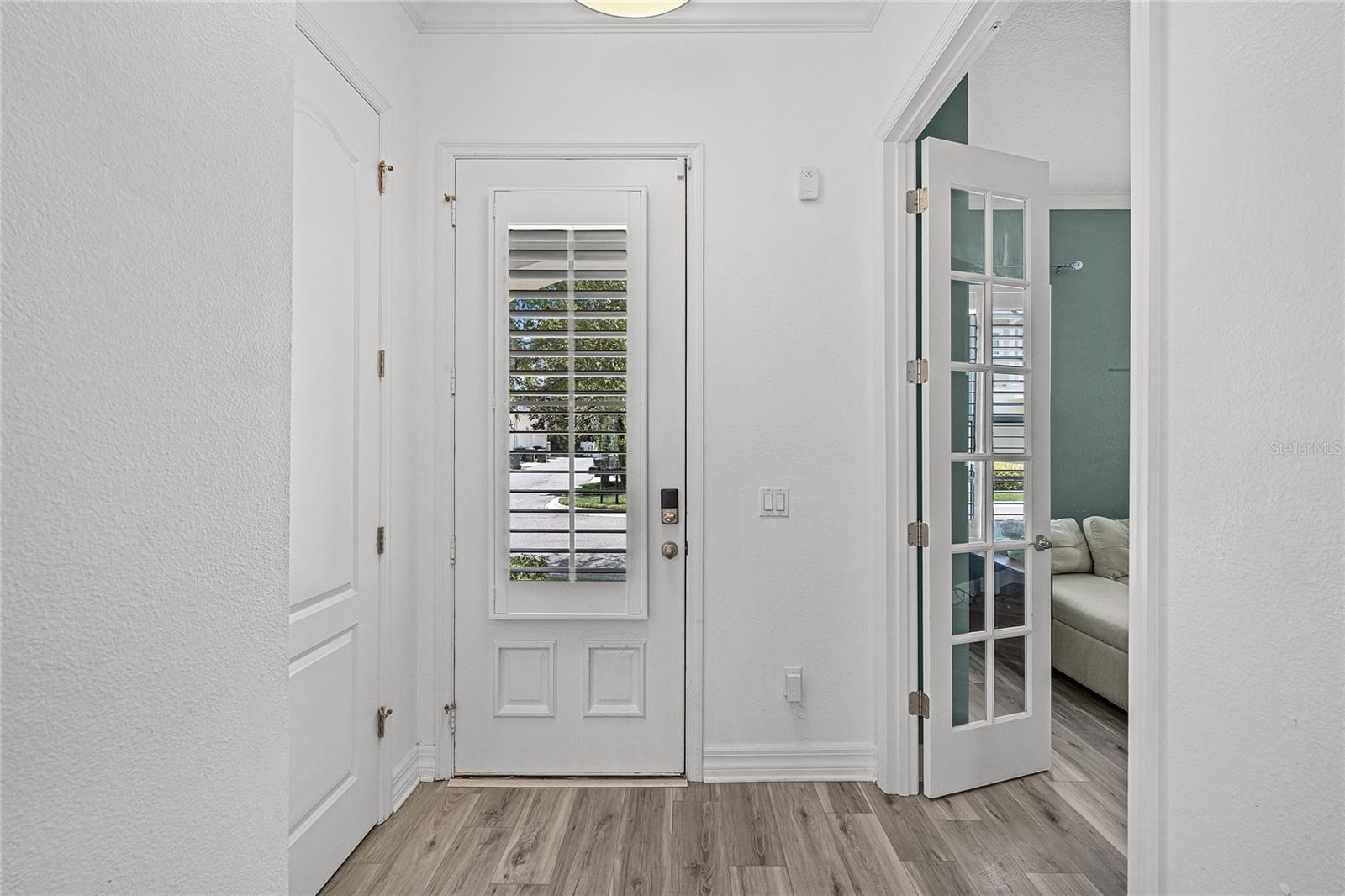 Image 4 of 59 For 1515 Resolute Street