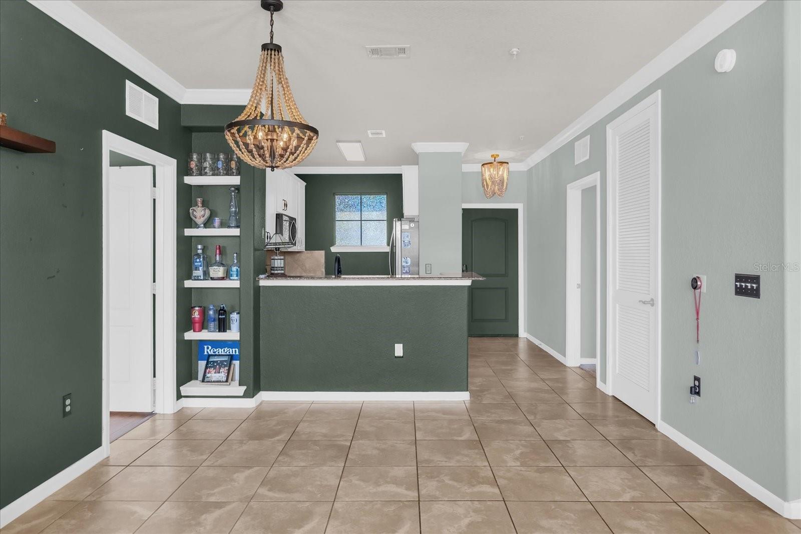 Image 6 of 25 For 914 Charo Parkway 132