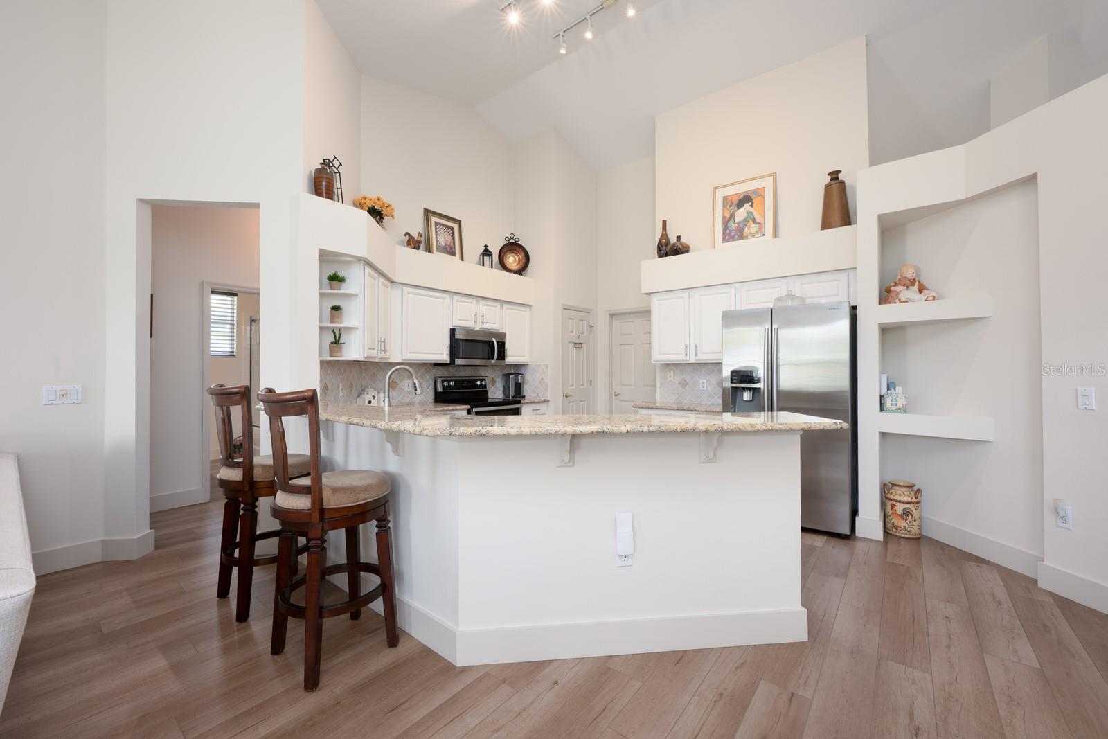 Image 4 of 31 For 920 Ridgeland Court