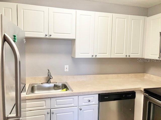 Image 2 of 15 For 460 Banyon Tree Circle 202