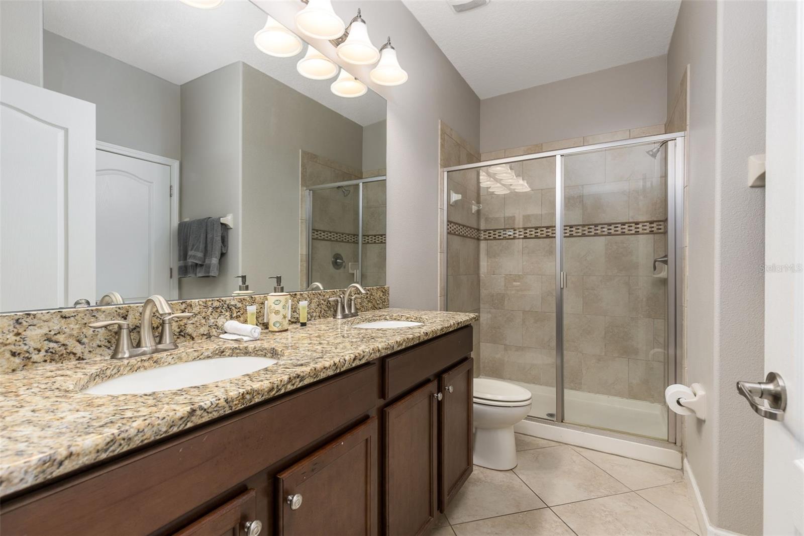 Image 8 of 50 For 1419 Wexford Way