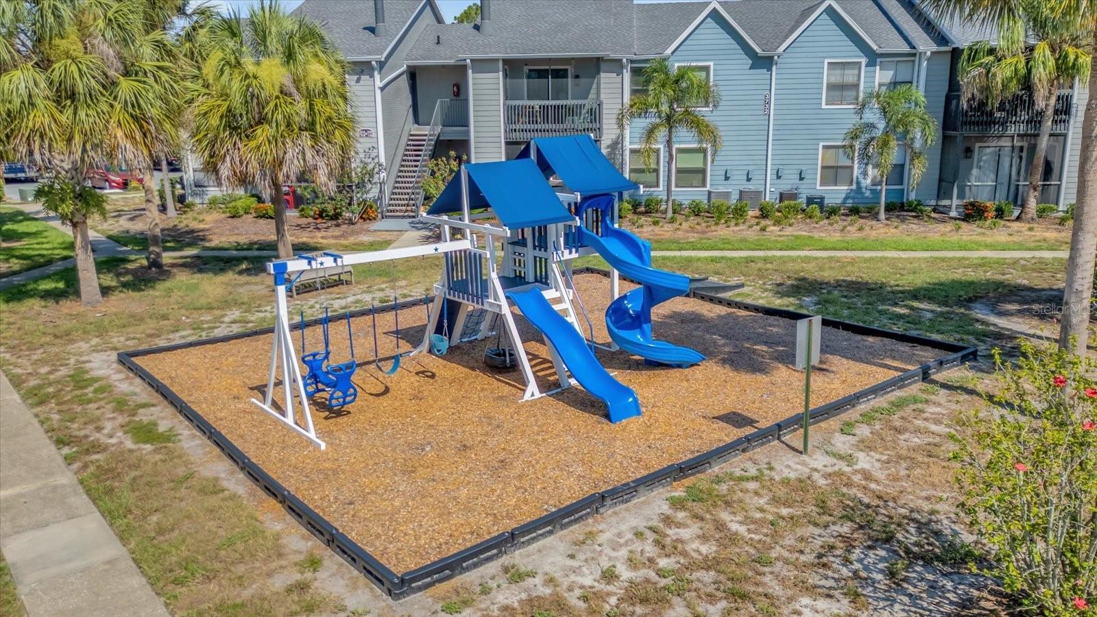 Image 19 of 24 For 3772 Idlebrook Circle 100