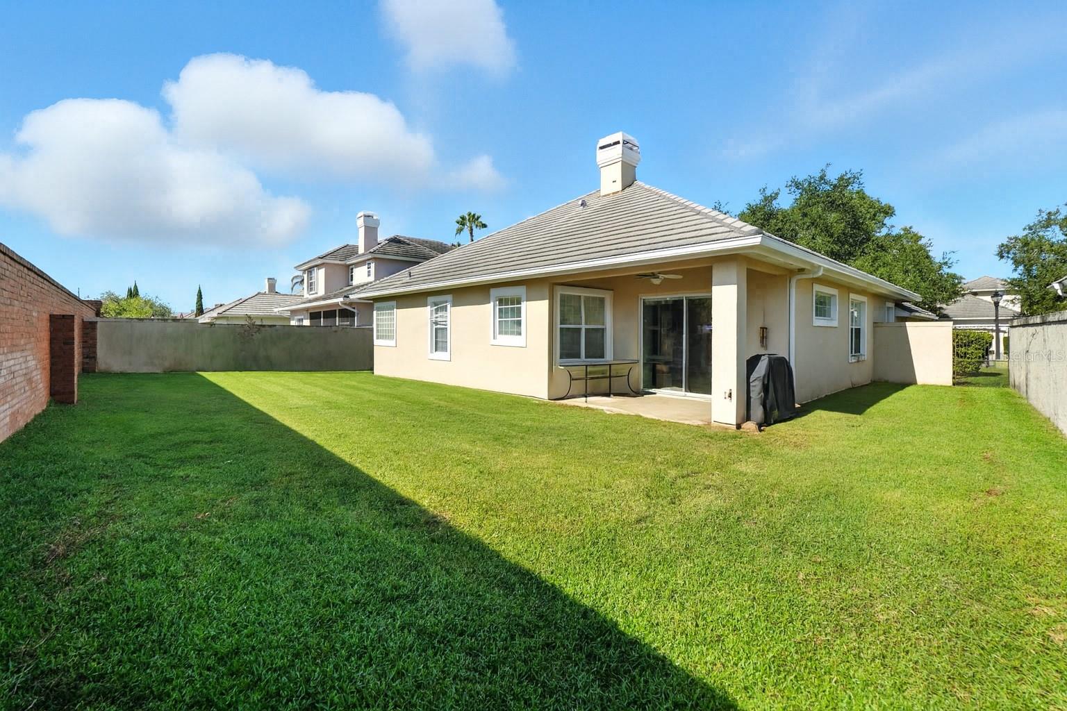 Image 18 of 31 For 10860 Woodchase Circle