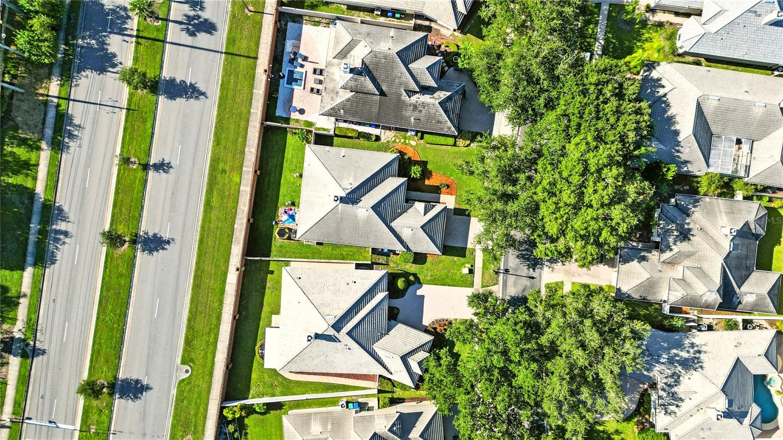 Image 24 of 31 For 10860 Woodchase Circle