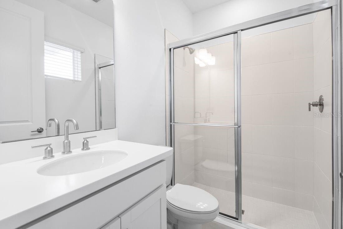 Image 26 of 35 For 672 Junonia Boulevard