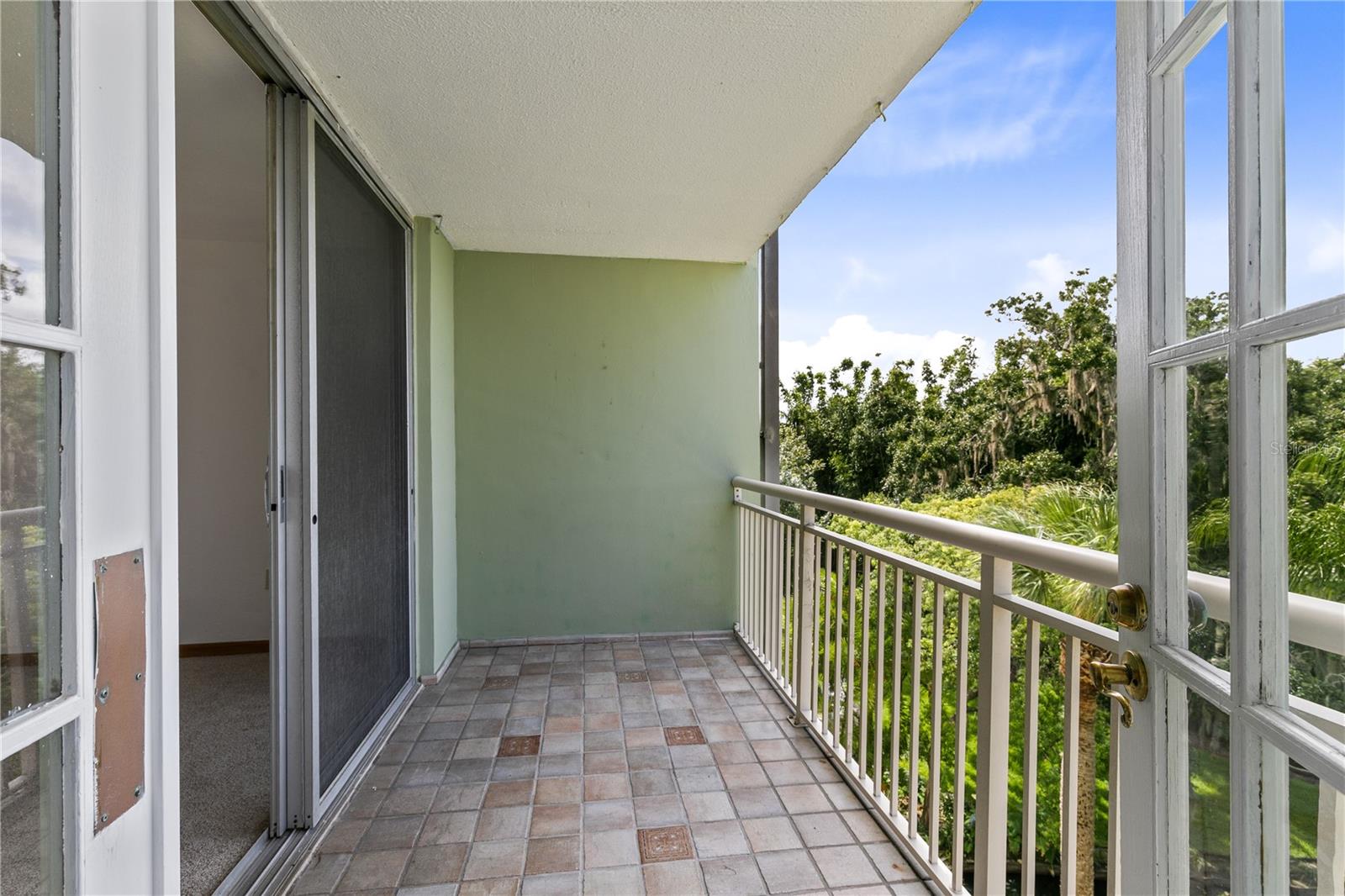 Image 14 of 30 For 690 Osceola Avenue 407