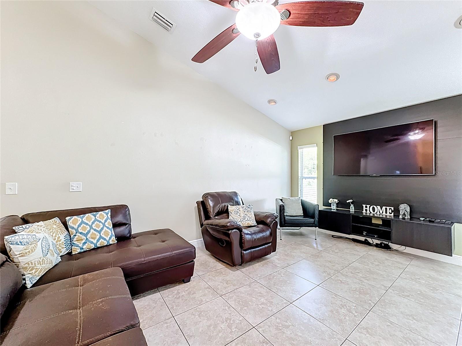 Image 10 of 56 For 7908 Sapphire Lane