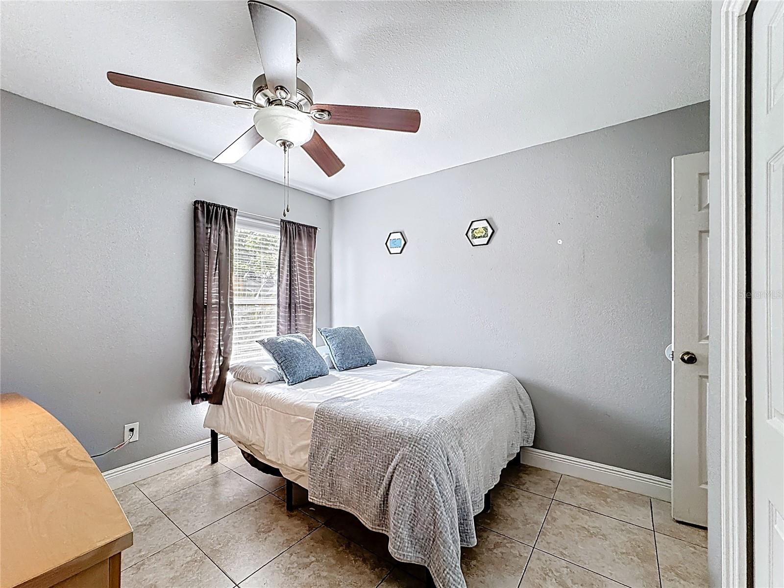 Image 21 of 56 For 7908 Sapphire Lane