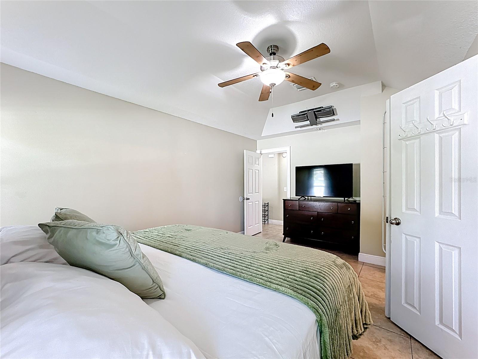 Image 30 of 56 For 7908 Sapphire Lane