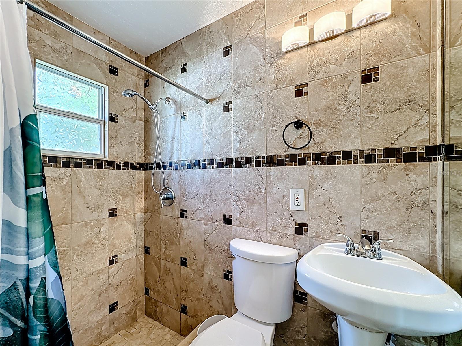 Image 41 of 56 For 7908 Sapphire Lane