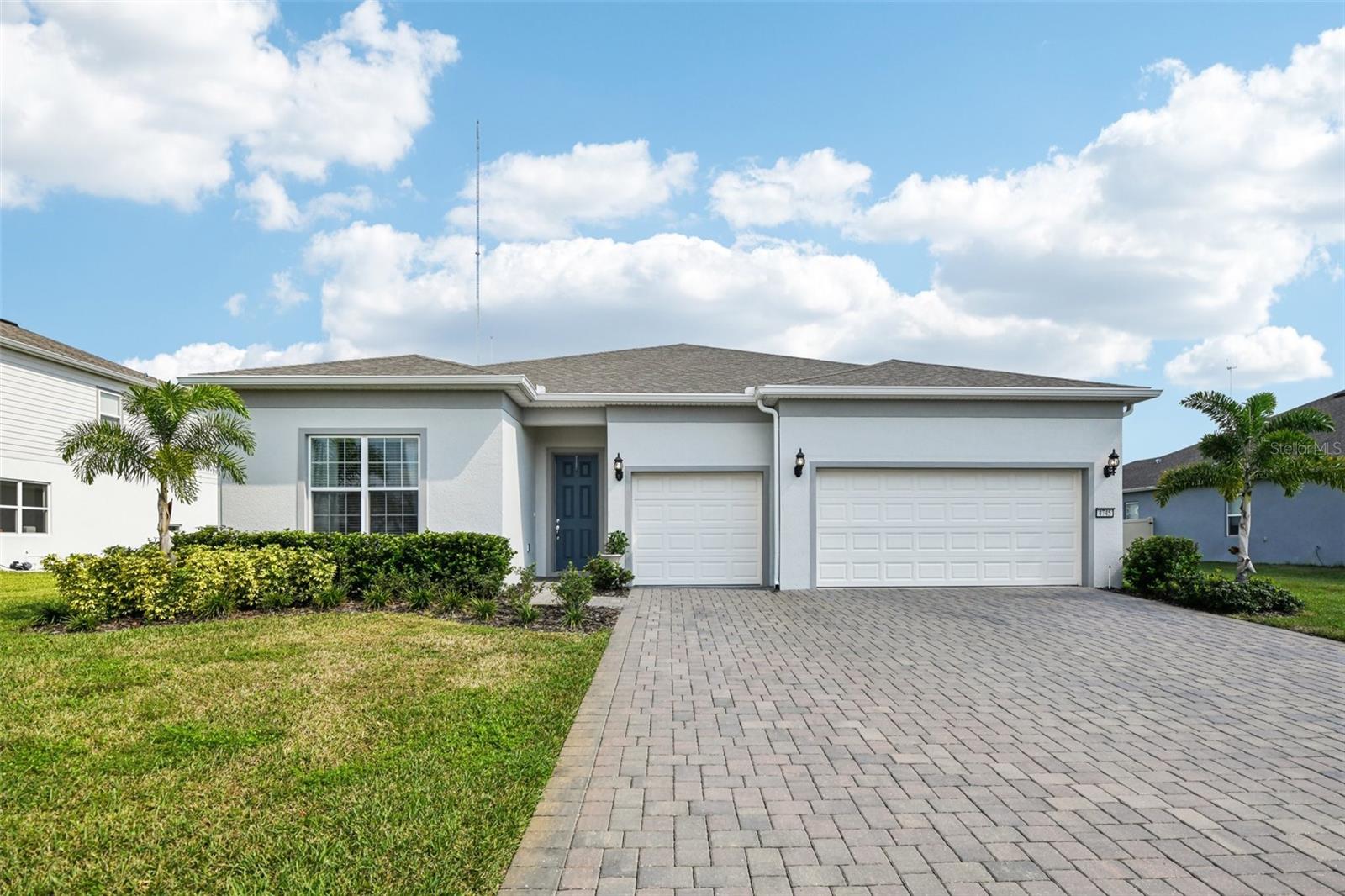 Image 4 of 31 For 4745 Marina Row Drive