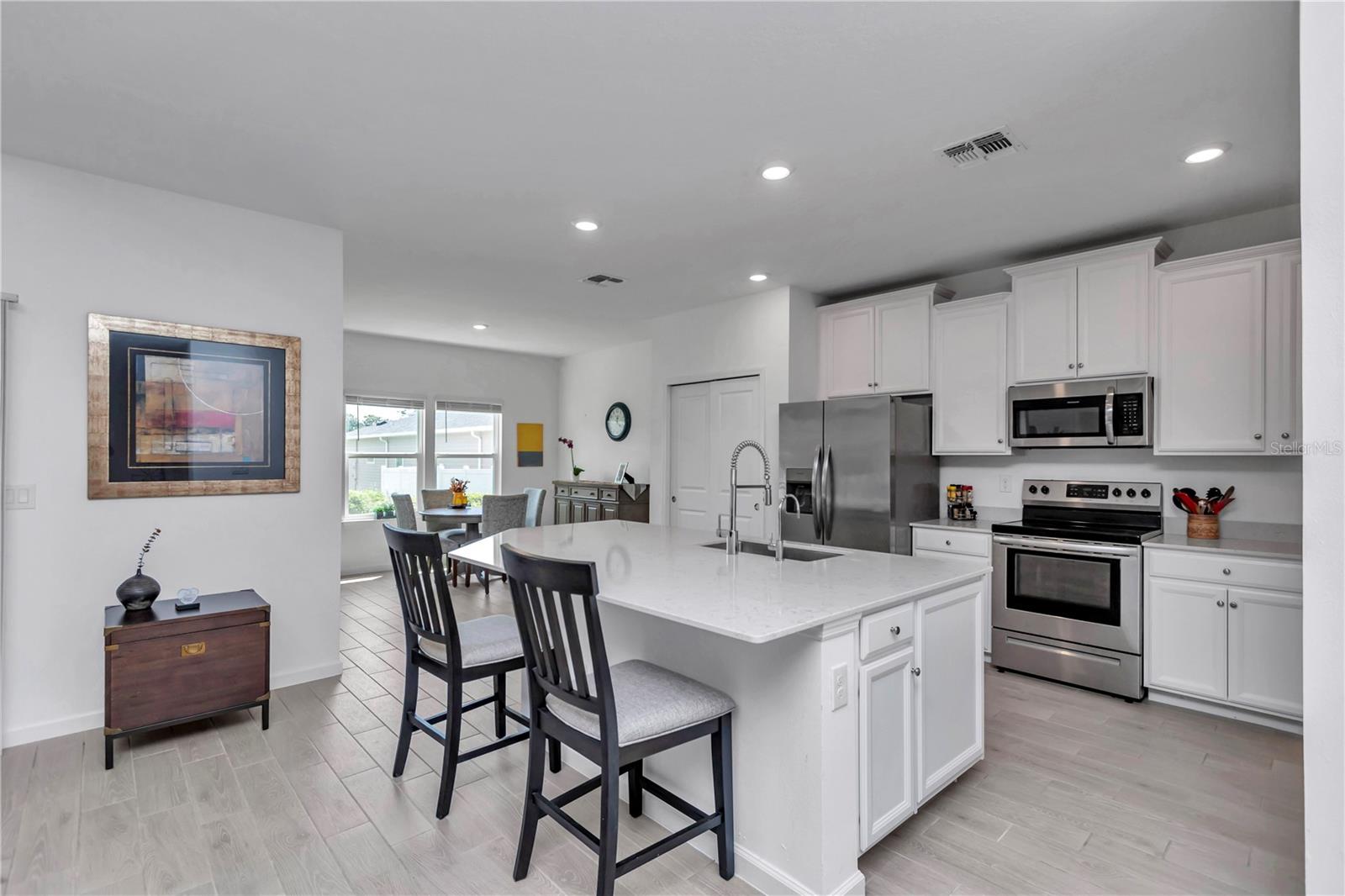 Image 23 of 49 For 7513 77th Avenue
