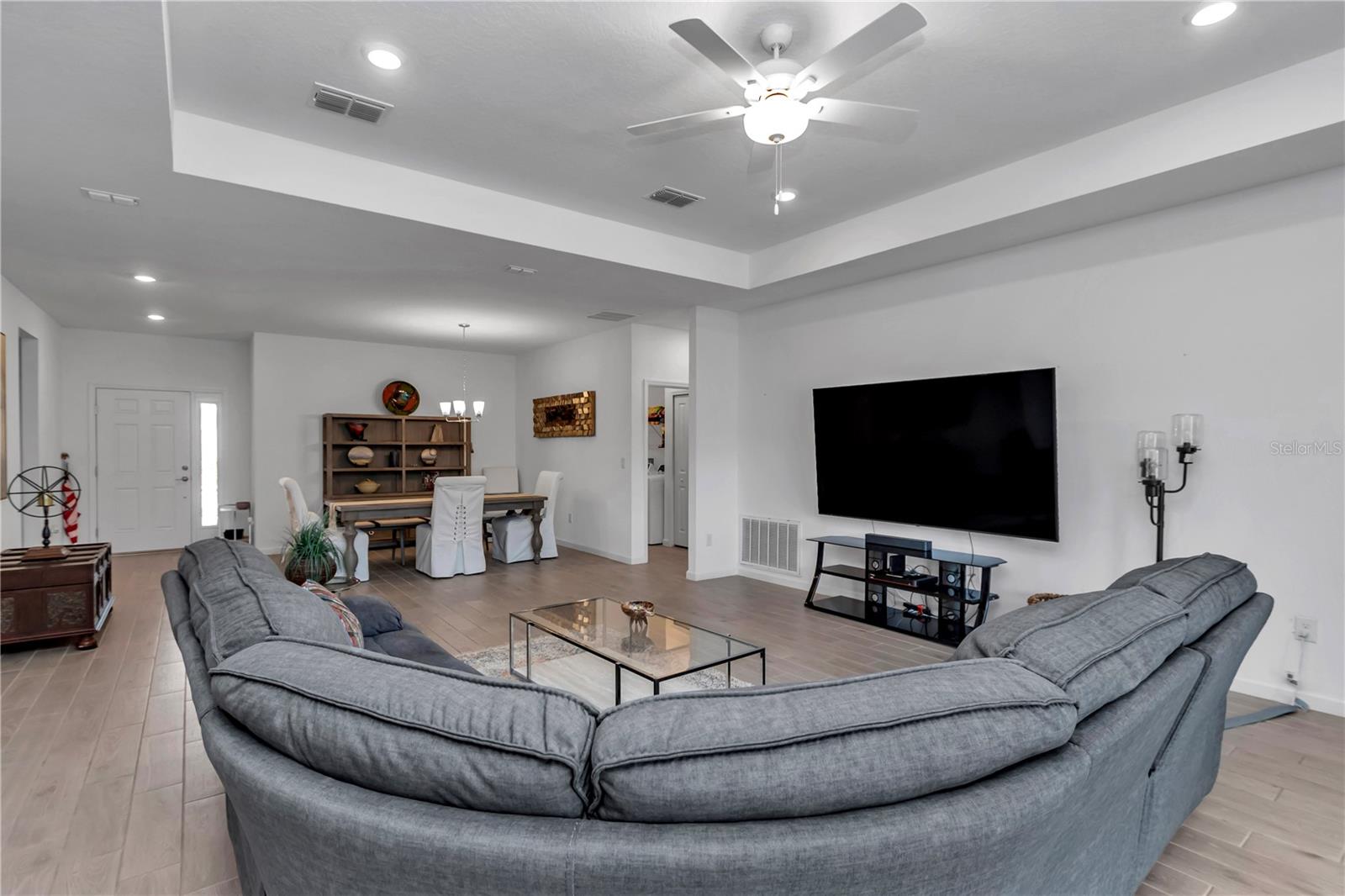 Image 30 of 49 For 7513 77th Avenue