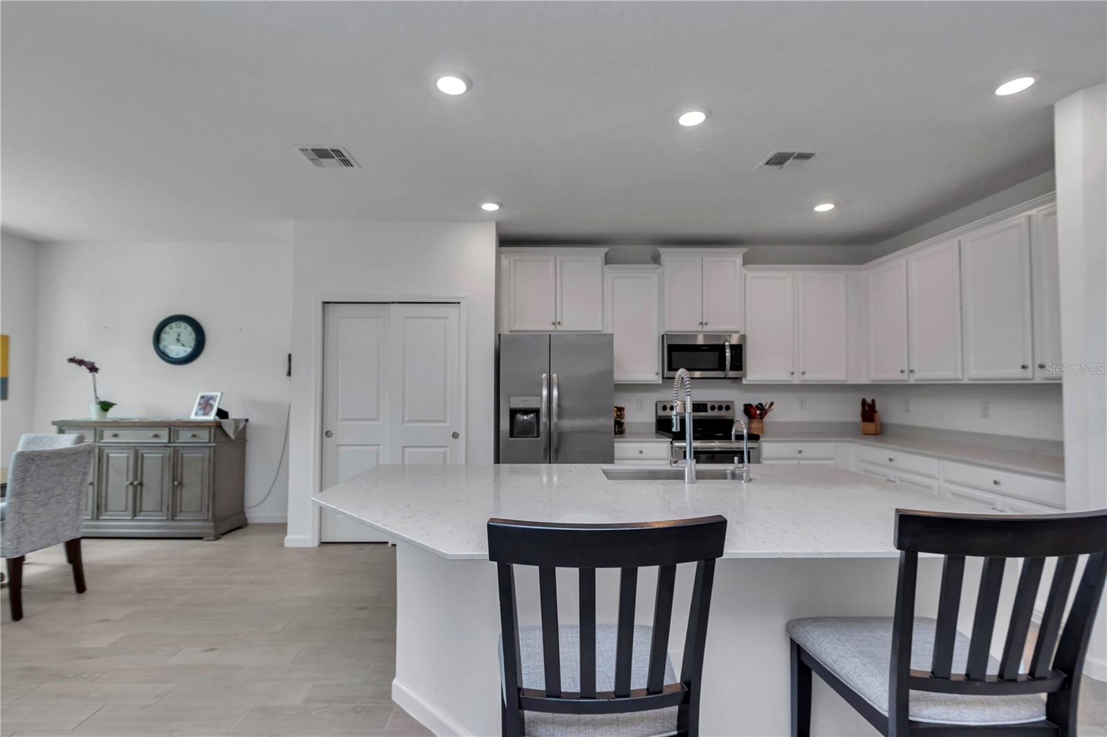 Image 9 of 49 For 7513 77th Avenue