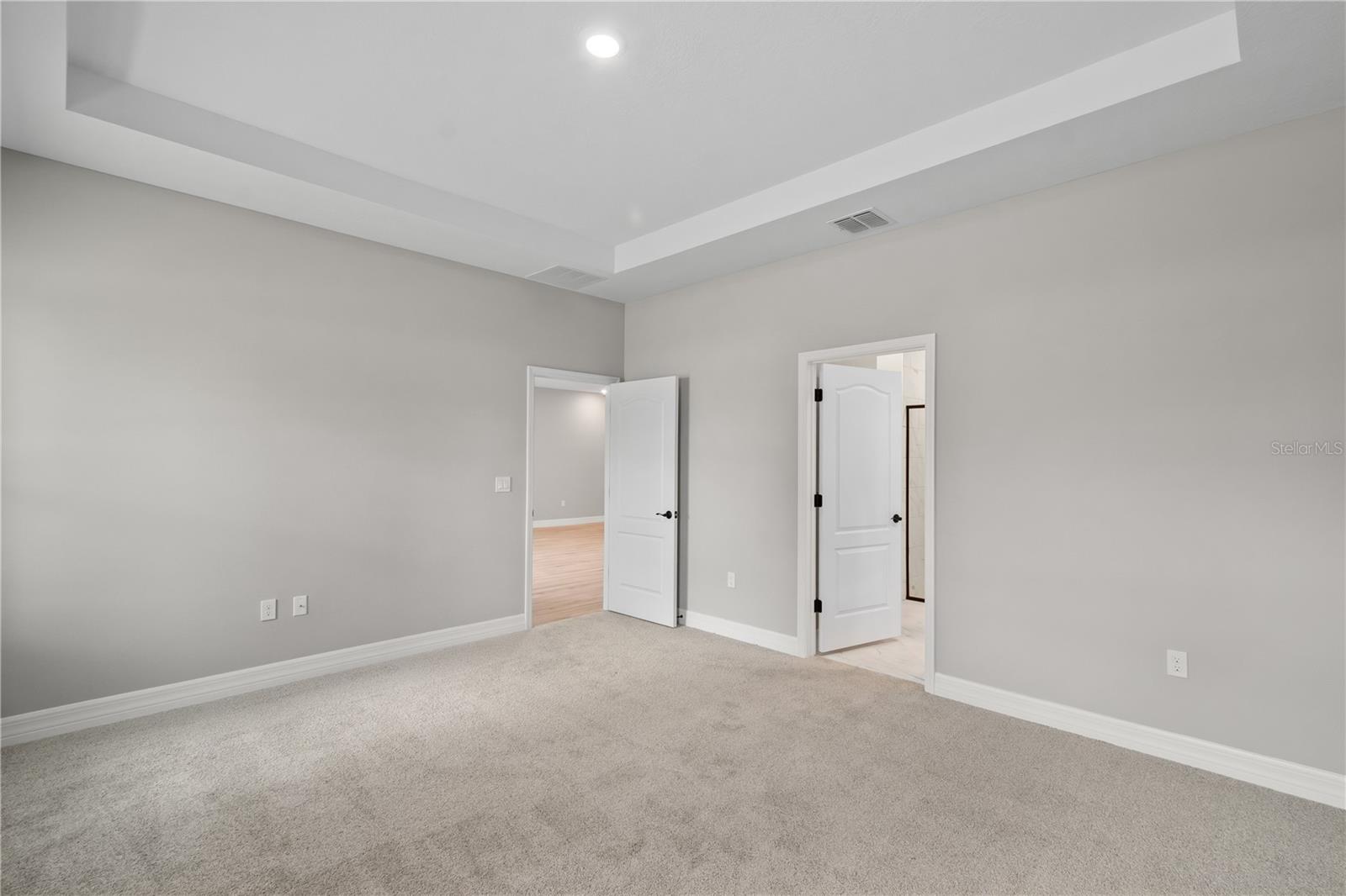 Listing photo id 21 for 13344 75th Court