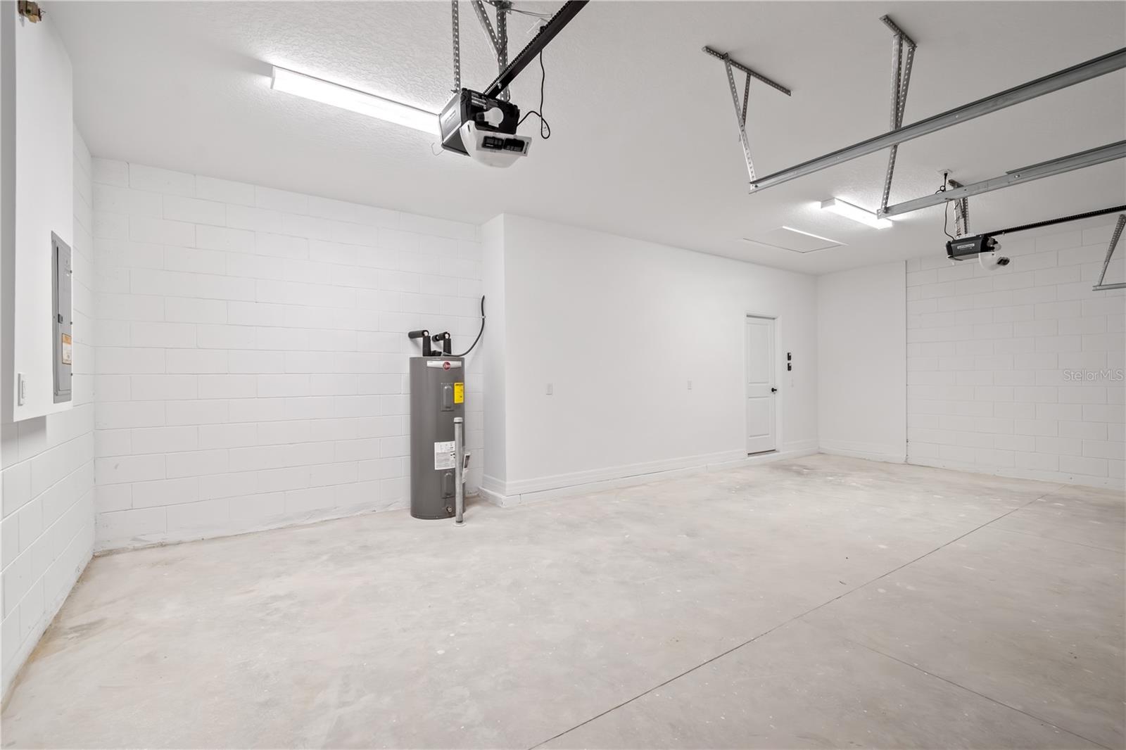 Listing photo id 44 for 13344 75th Court