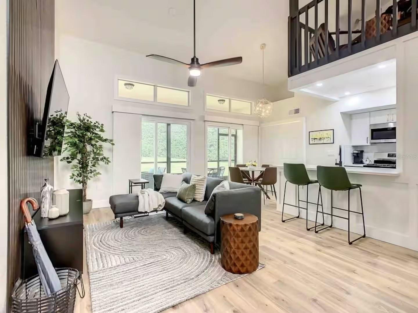 Image 2 of 22 For 3163 Tamarind Circle