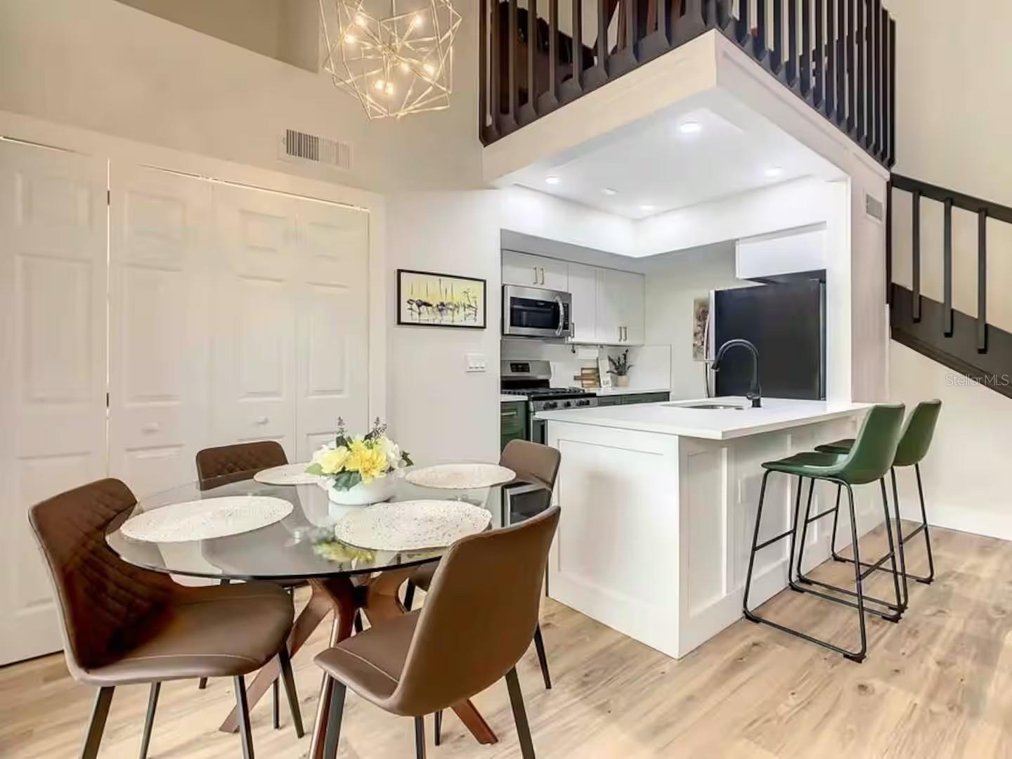 Image 4 of 22 For 3163 Tamarind Circle