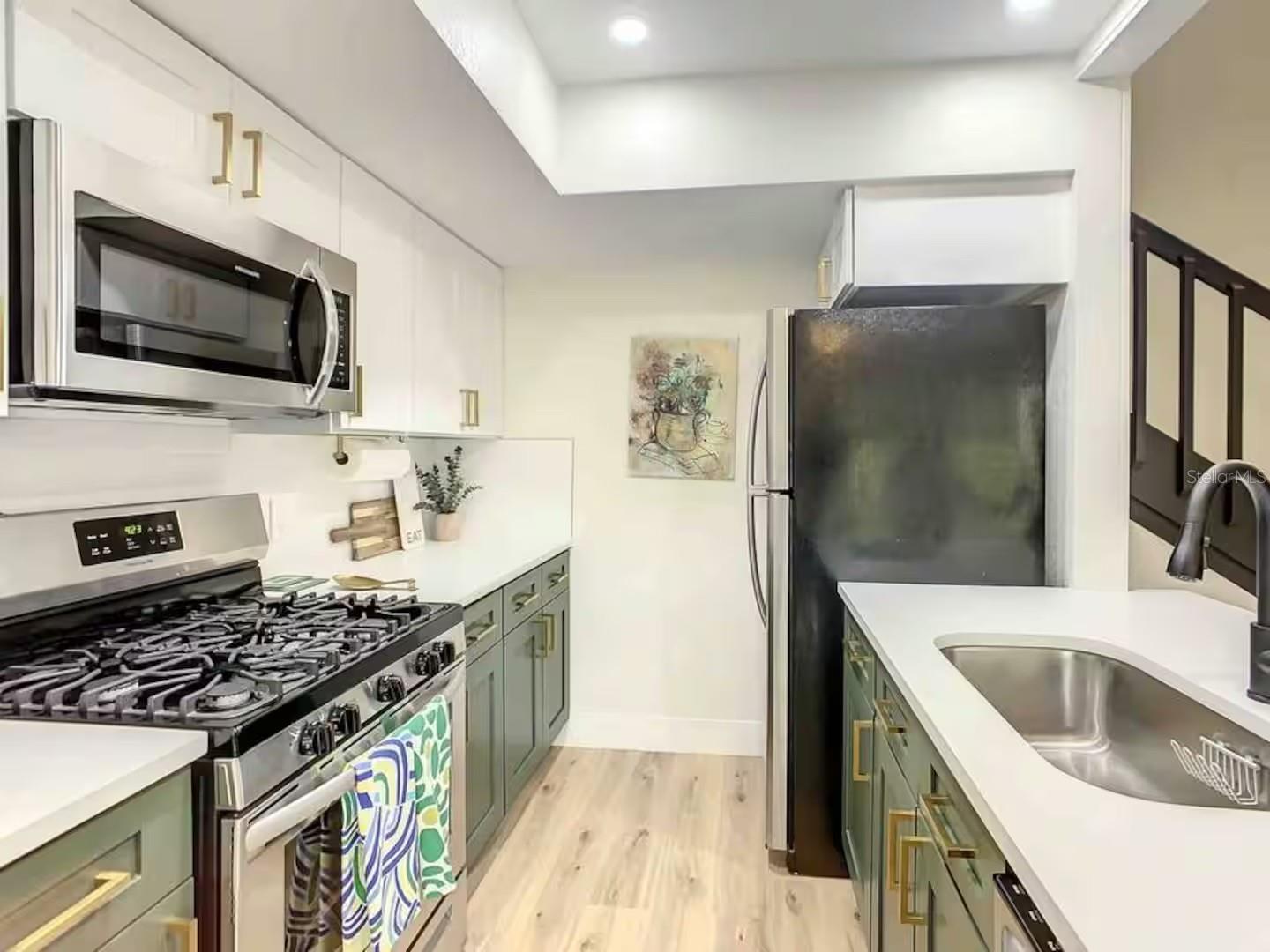 Image 6 of 22 For 3163 Tamarind Circle