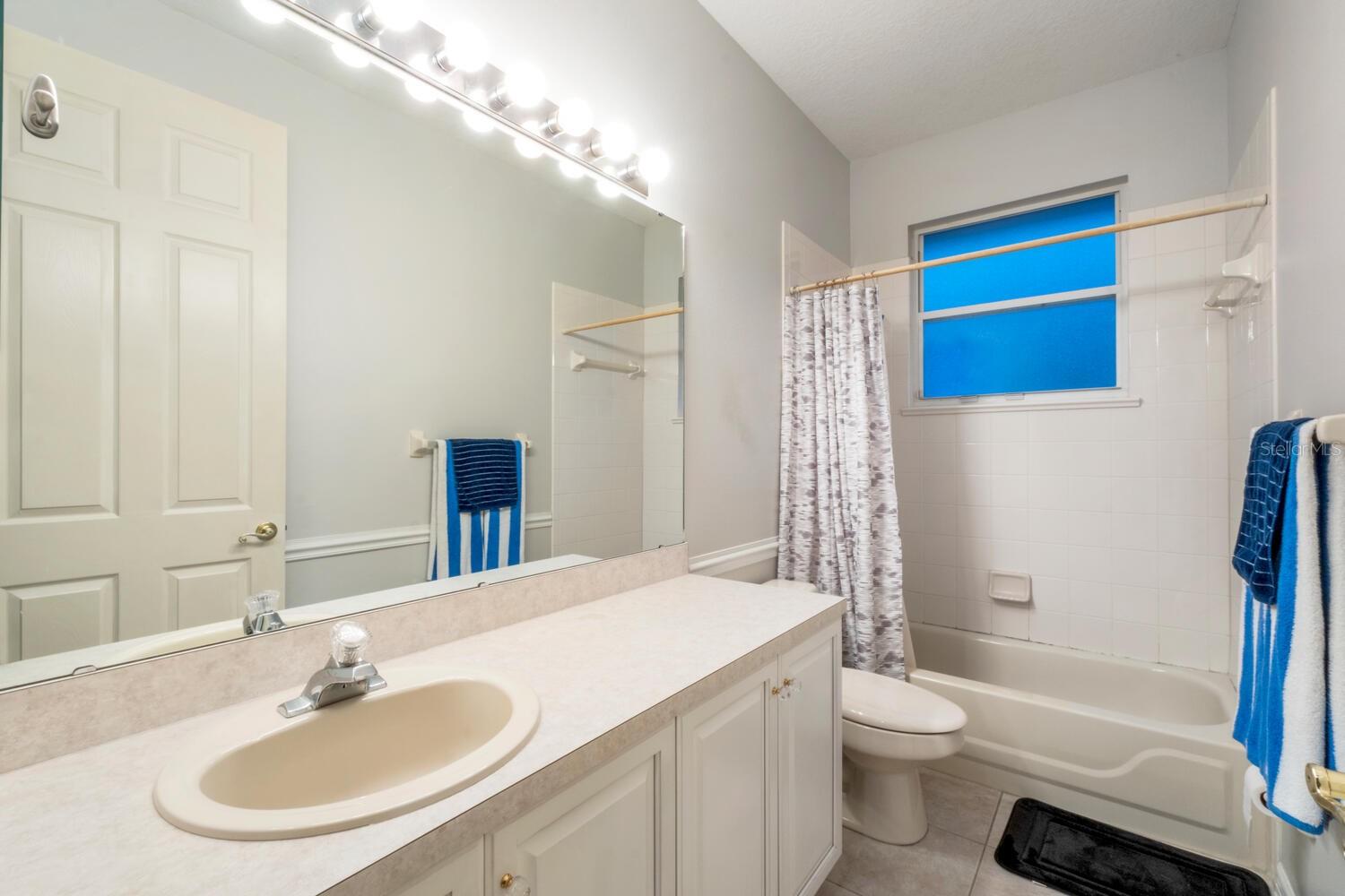 Image 20 of 32 For 8924 Heritage Bay Circle