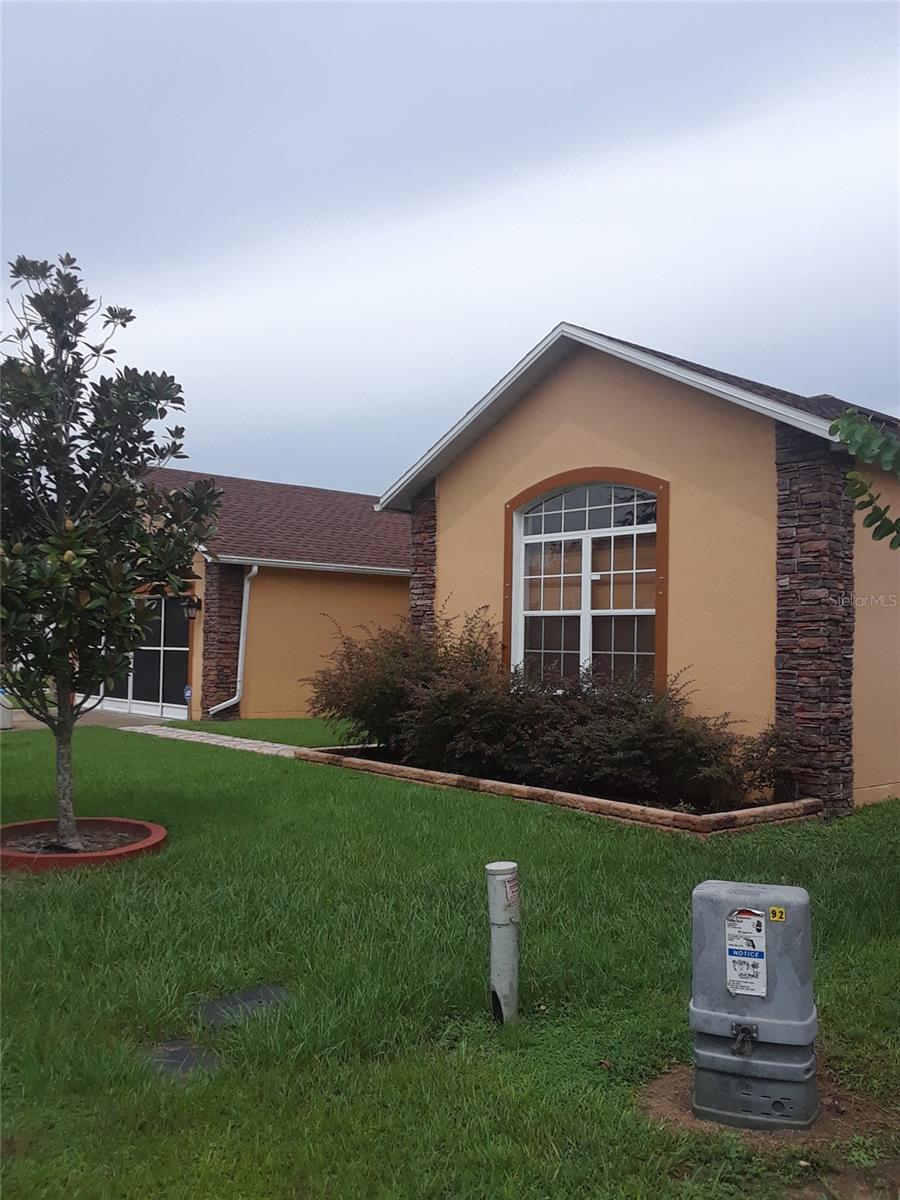 Image 2 of 31 For 4540 Ficus Tree Road