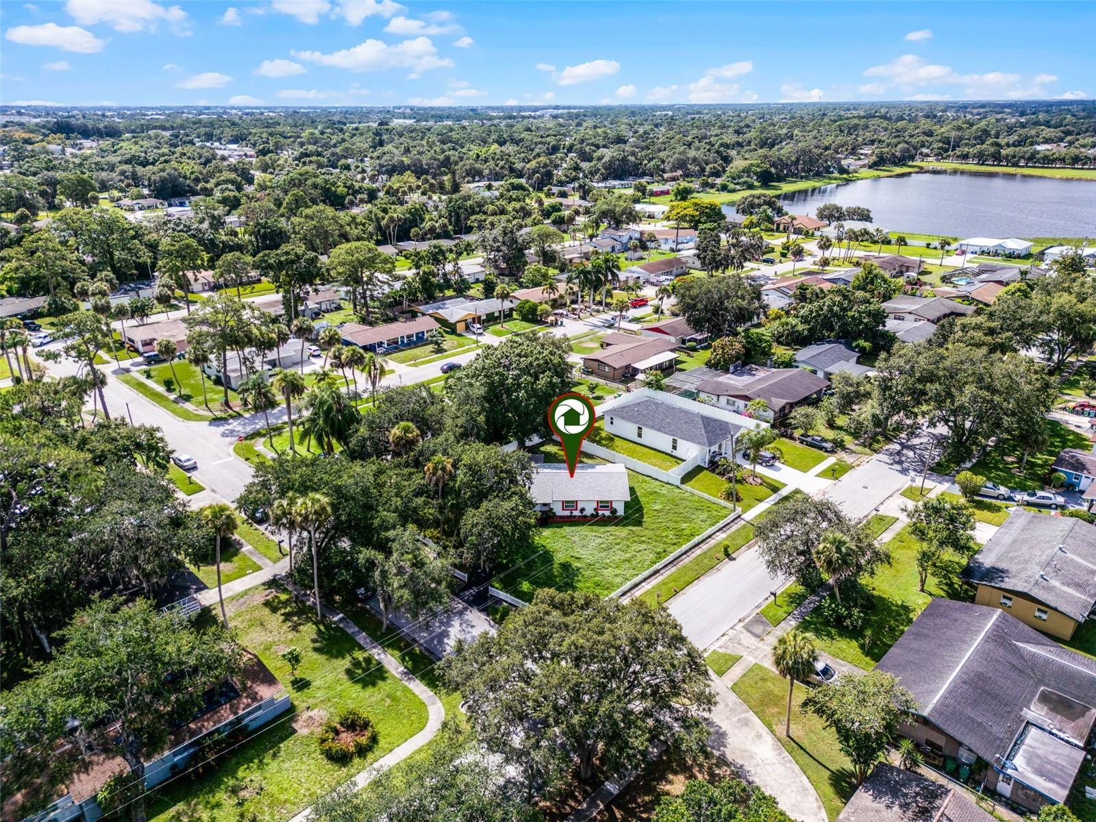 Image 15 of 21 For 1317 Moss Lane