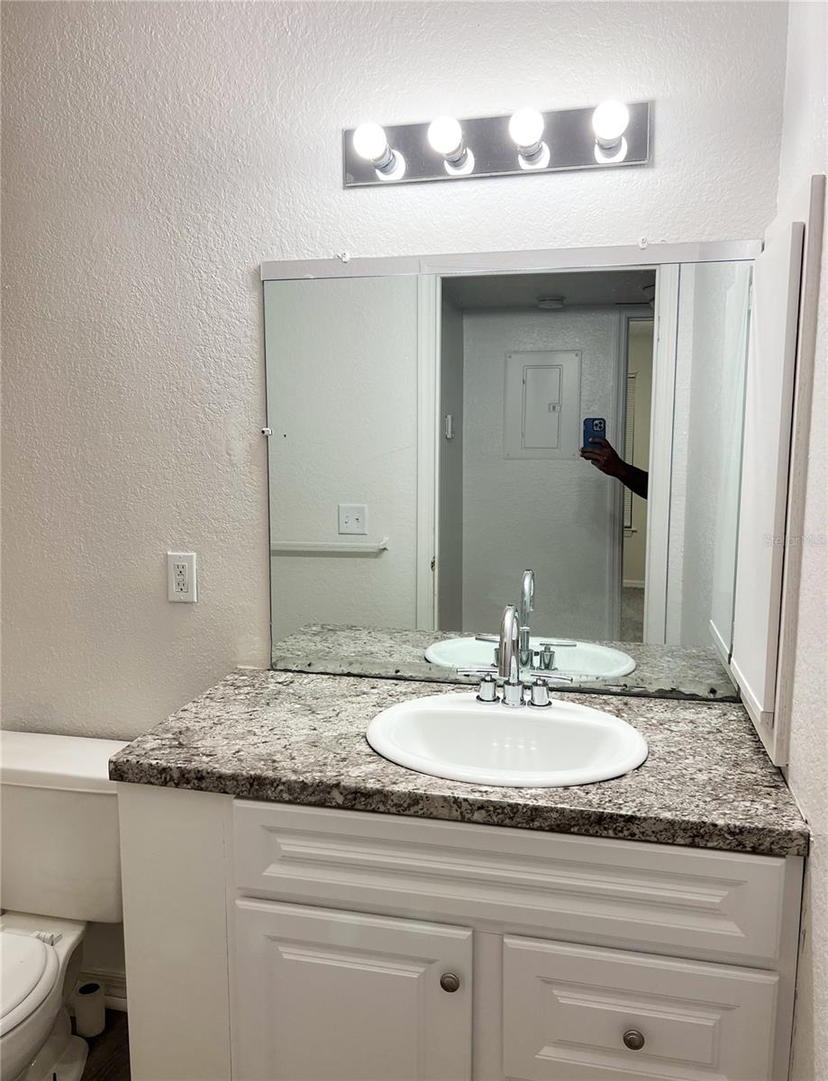 Image 9 of 11 For 1023 Hiawassee Road 4013