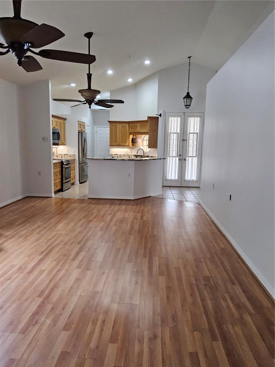 Image 24 of 28 For 8023 St. Andrews Way