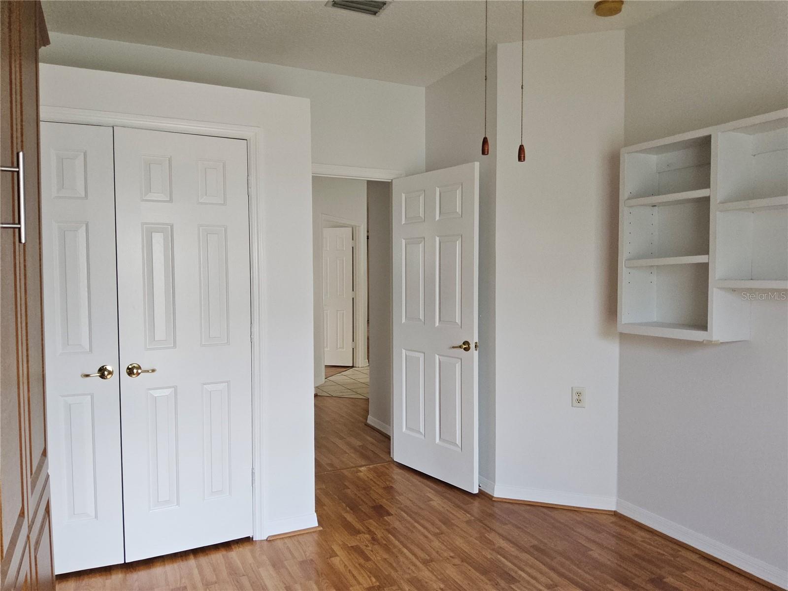 Image 9 of 28 For 8023 St. Andrews Way