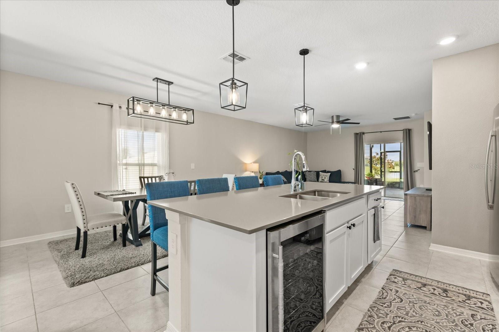 Image 13 of 37 For 4399 Babbling Brook Way