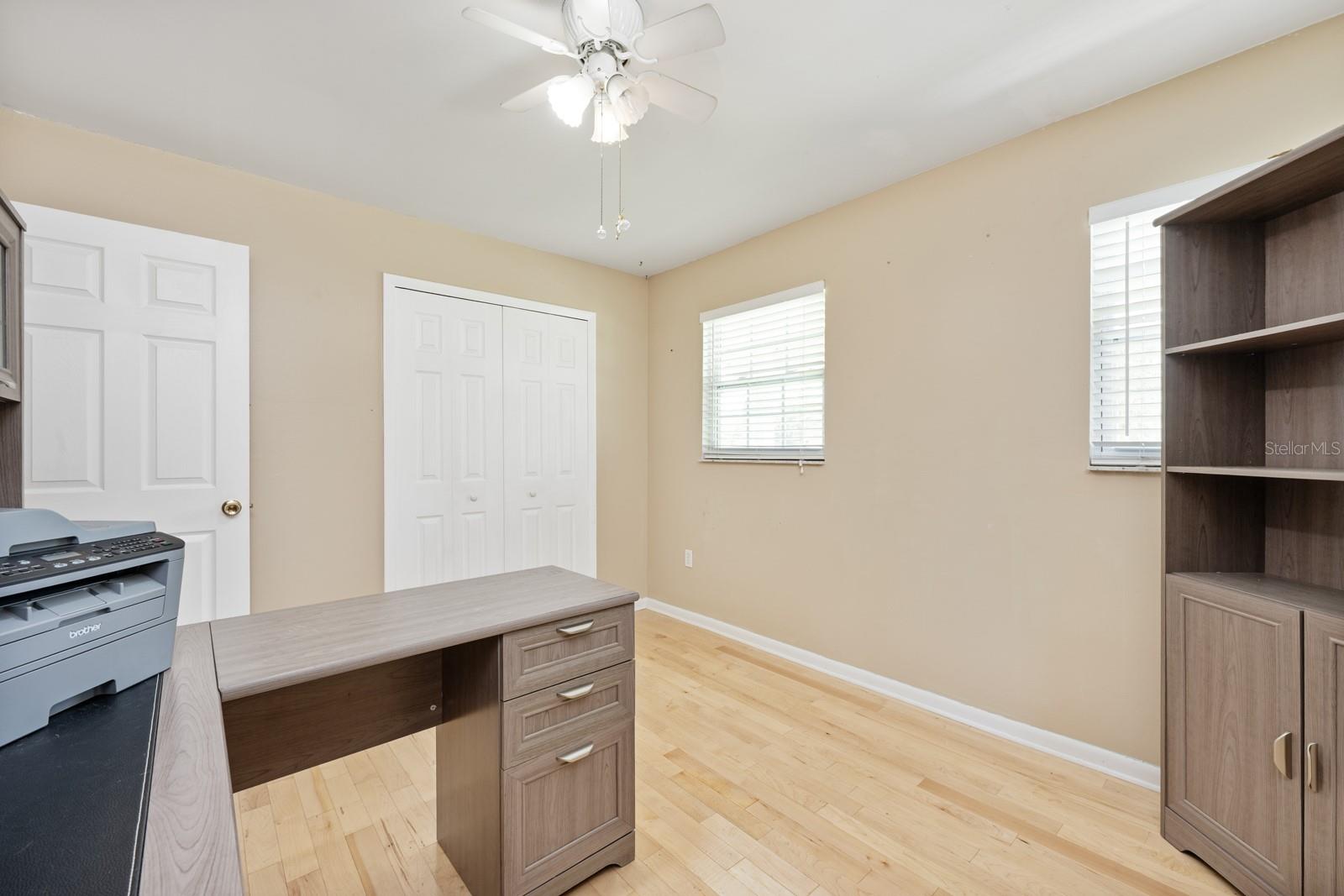 Image 12 of 25 For 504 Teakwood Drive