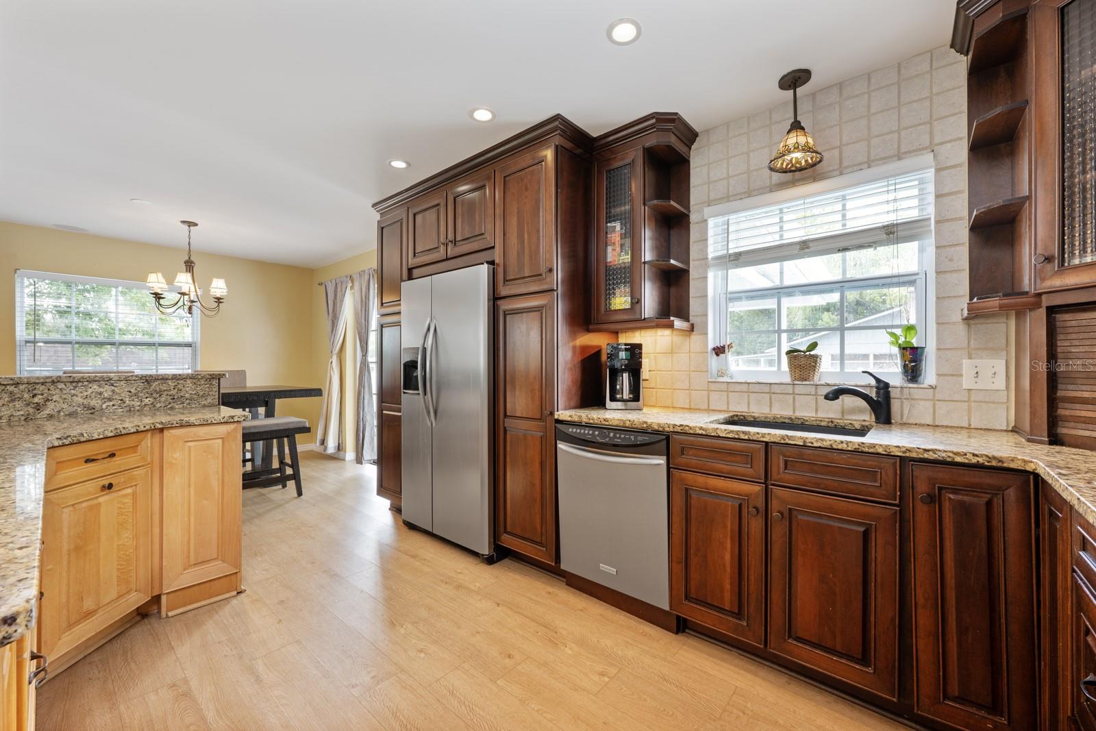 Image 4 of 25 For 504 Teakwood Drive