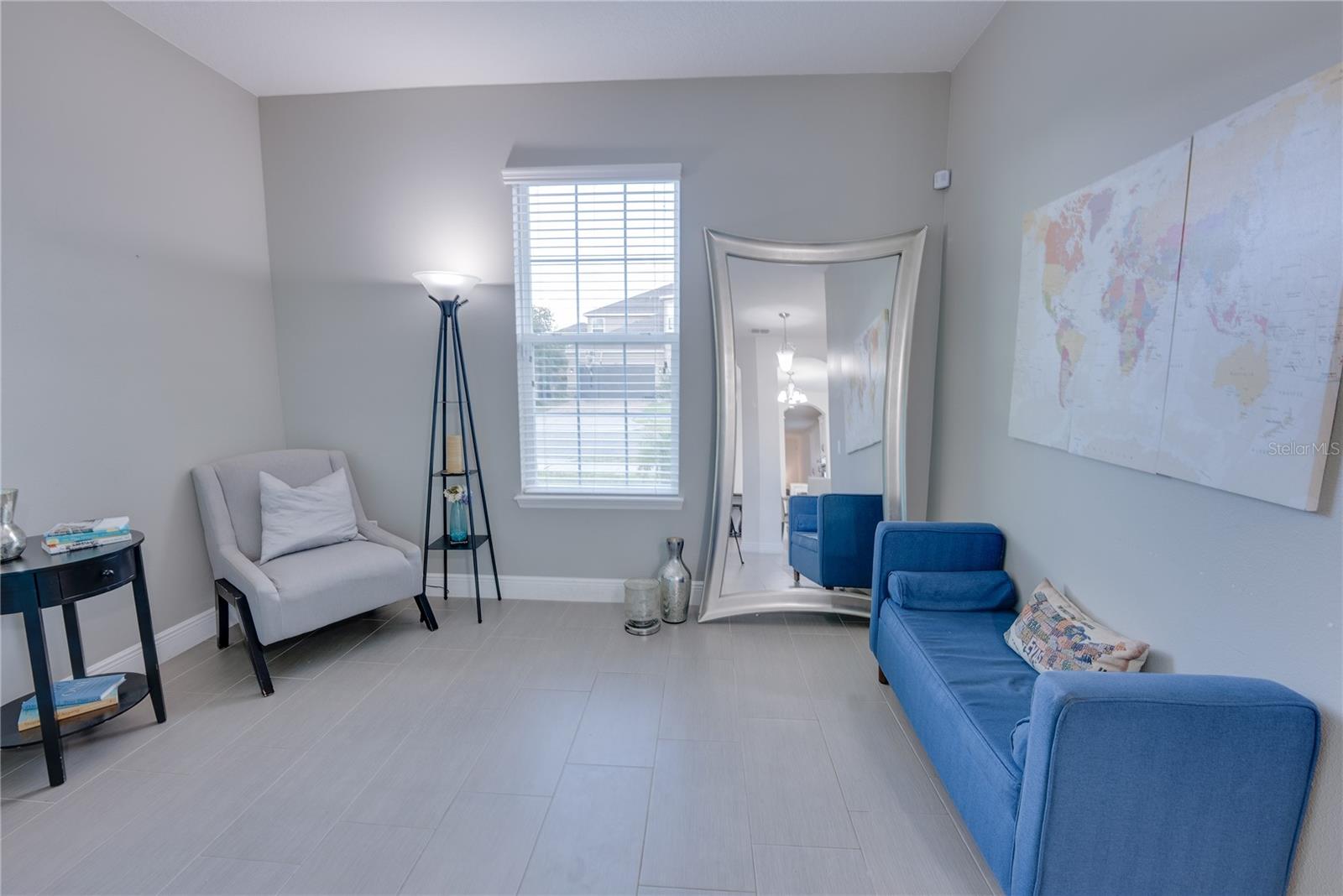 Image 7 of 31 For 5201 Villa Rosa Avenue