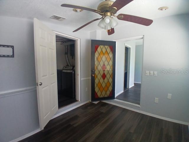 Image 16 of 33 For 839 Conreid Drive Ne